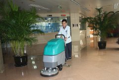 上海某医院采购我公司手推式洗地